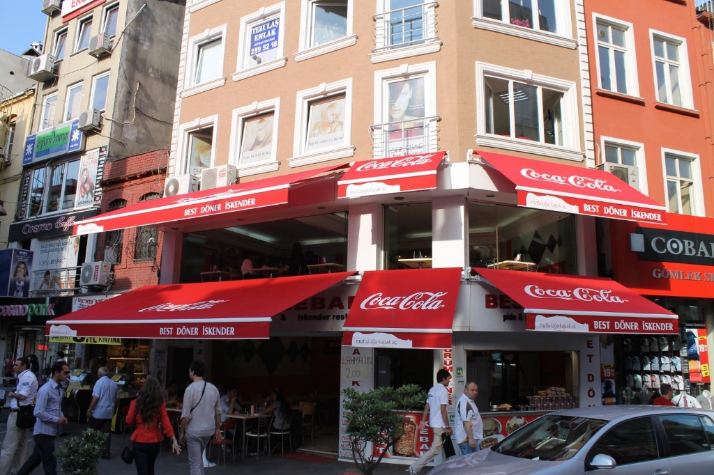 Best Döner Restoranı Çift Açılır Kasetli Tente